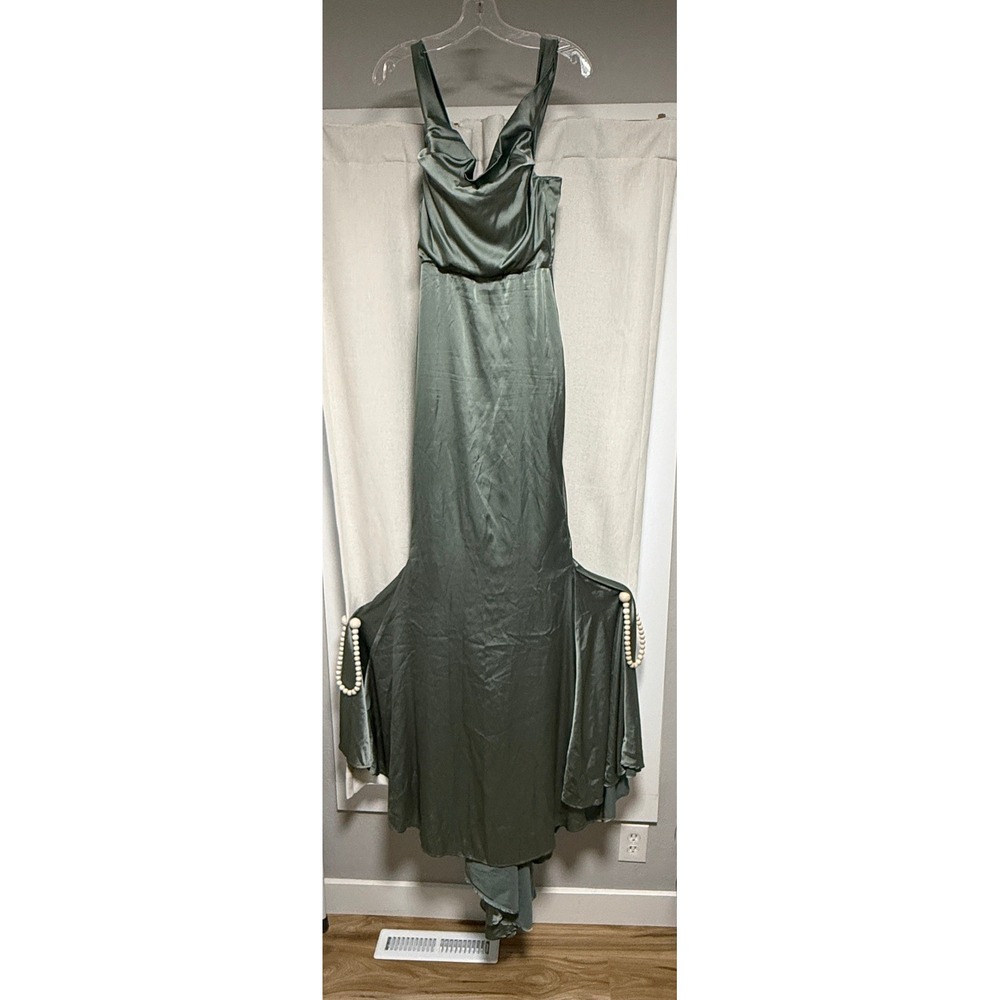 Moda Glam Sage Green Satin Cowl Neck Mermaid Gown Formal Dress Size 6